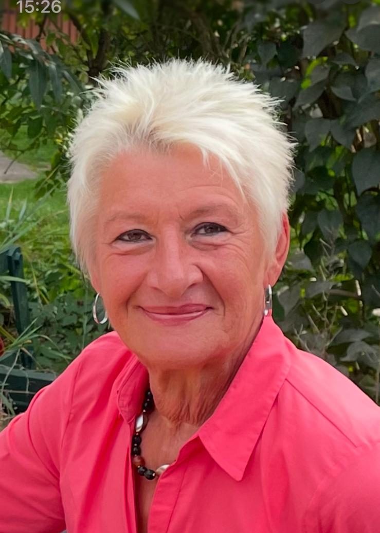 Elvira Kuyateh